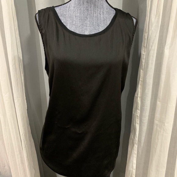 Ann Taylor Shell - Picture 1 of 3